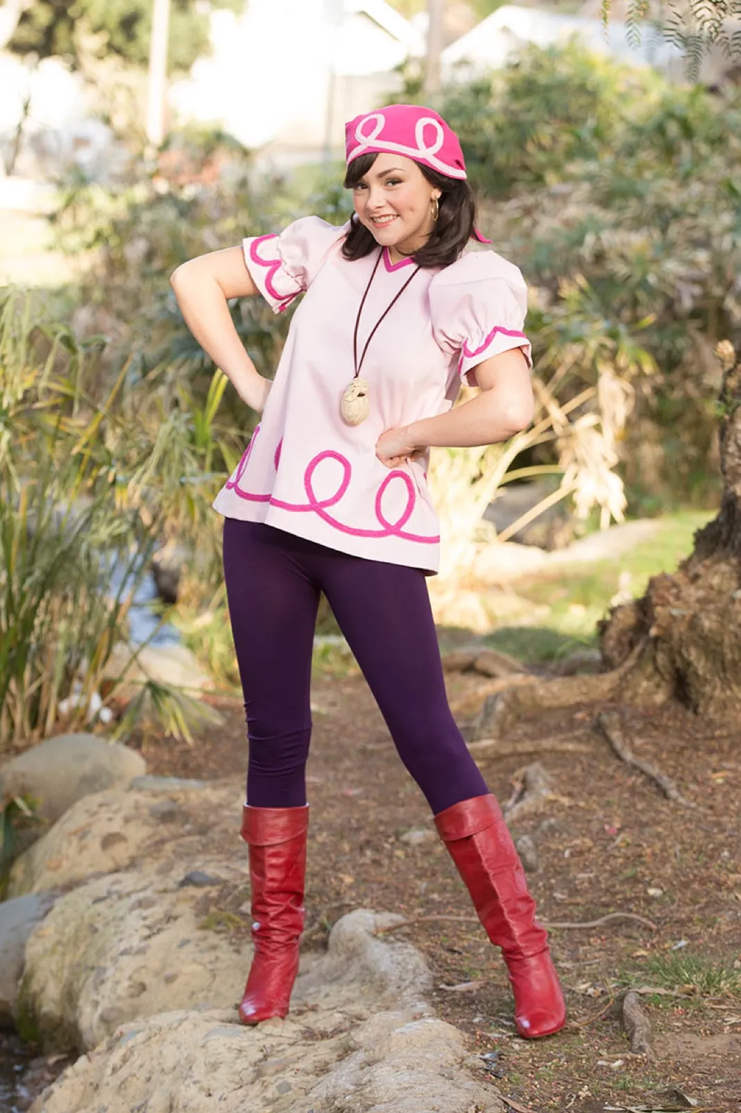 Girl Pirate party character in Miami